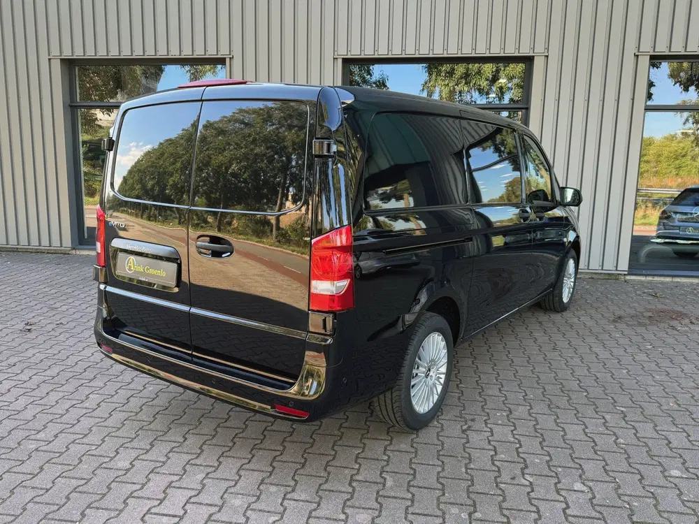 Mercedes-Benz Vito 112 L2 60 kWh 275 km WLTP Facelift 2x Sc uit 2025, foto 2