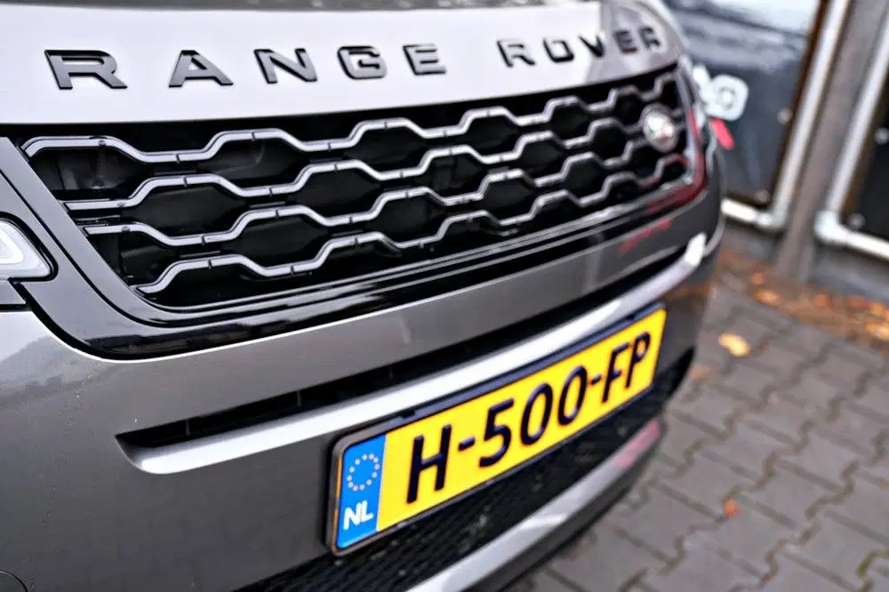 Land Rover Range Rover Evoque 2.0 D180 AWD R-Dynamic Pano uit 2019, foto 13