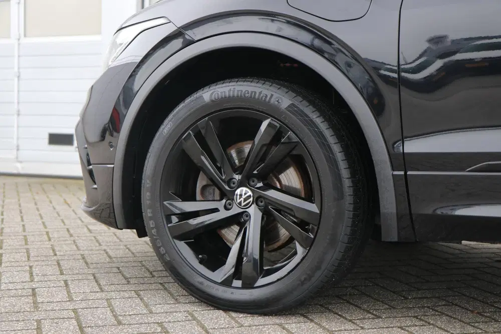 Volkswagen Tiguan 1.4 TSI 245pk eHybrid R-Line Business+ uit 2022, foto 15