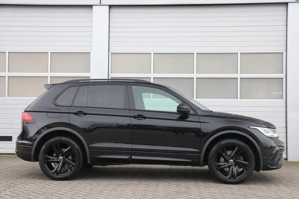 Volkswagen Tiguan 1.4 TSI 245pk eHybrid R-Line Business+ uit 2022, foto 3