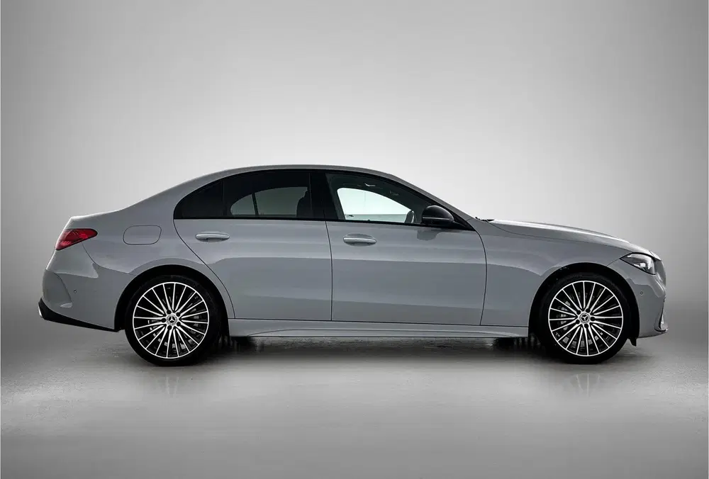 Mercedes-Benz C-Klasse 300 e 140 Years Edition uit 2026, foto 14