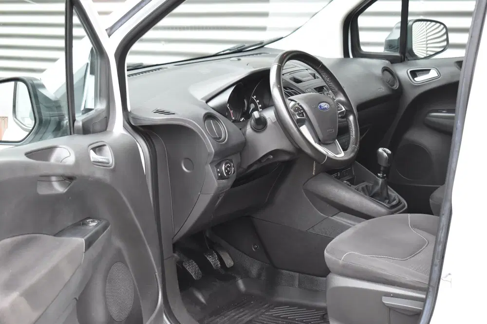 Ford Transit Courier 1.0 Trend EcoBoost 100-PK uit 2022, foto 12