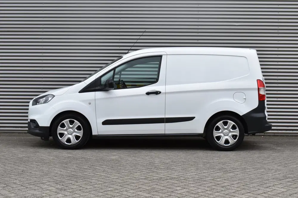 Ford Transit Courier 1.0 Trend EcoBoost 100-PK uit 2022, foto 4