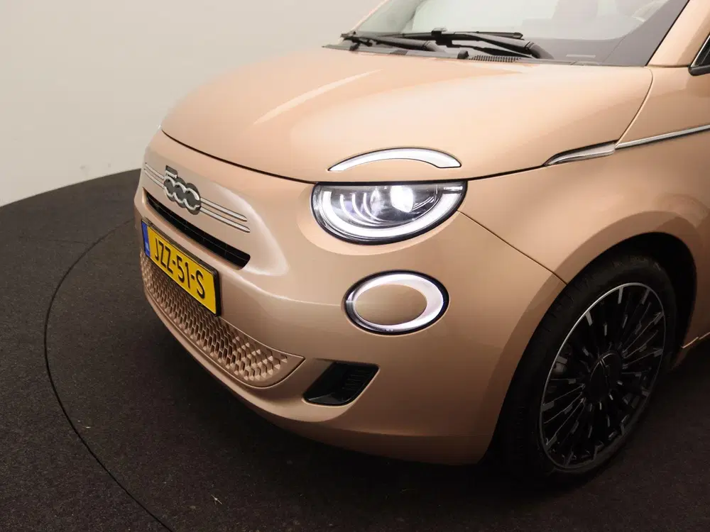 Fiat 500 1.0 Hybrid La Prima uit 2026, foto 15