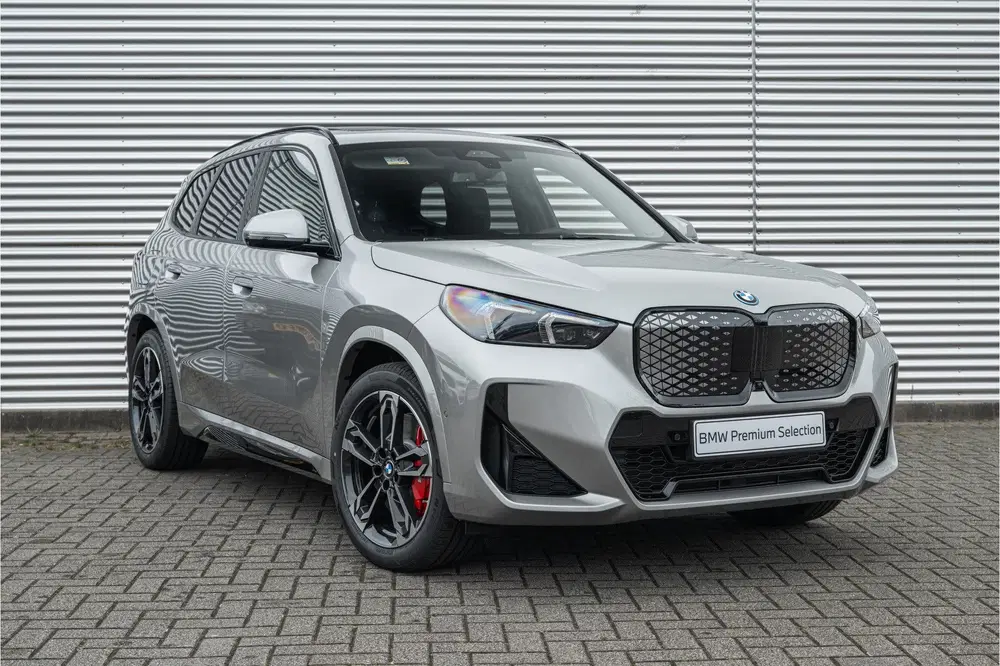 BMW iX1 eDrive20 M Sport uit 2026, foto 12