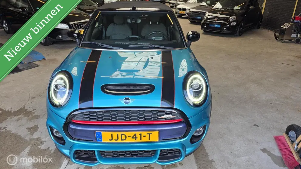 Mini Cabrio 1.5 Cooper Chili uit 2020, foto 2