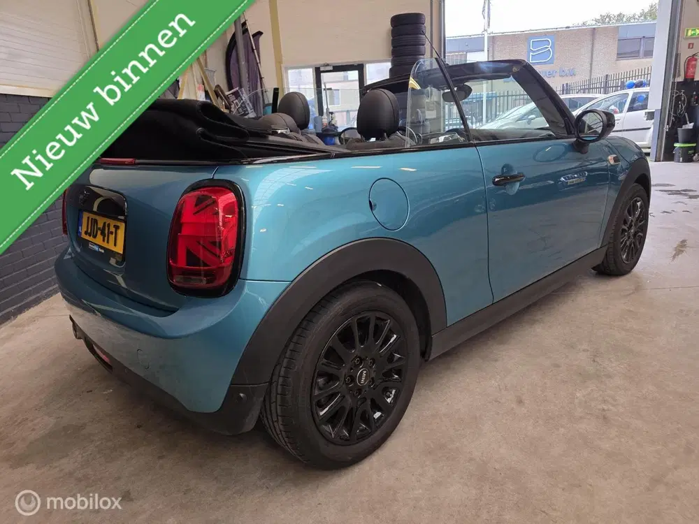 Mini Cabrio 1.5 Cooper Chili uit 2020, foto 3