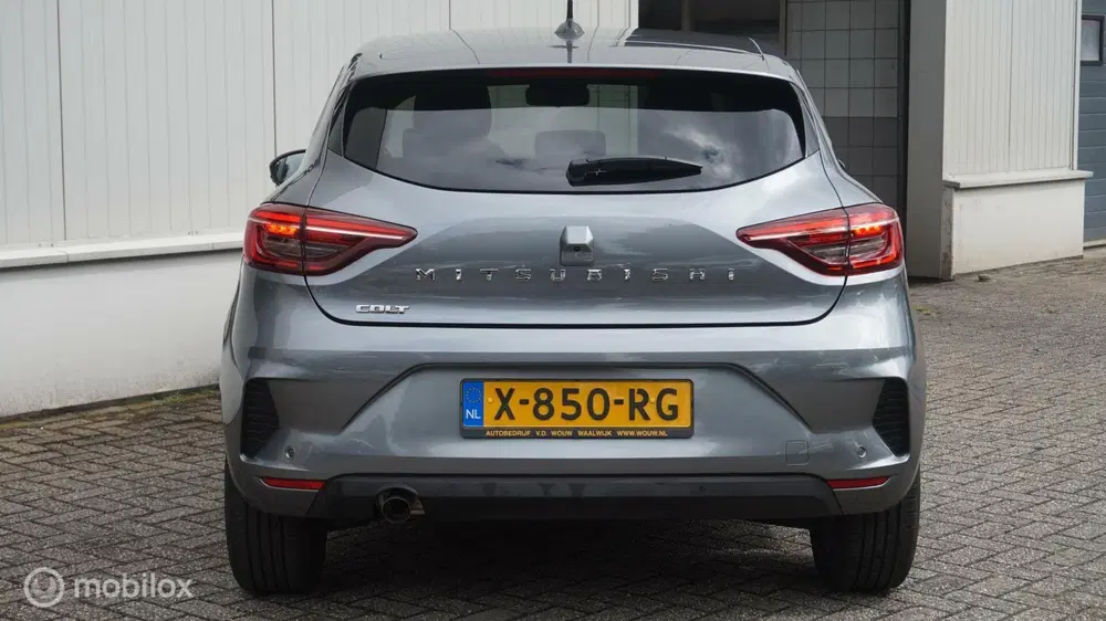 Mitsubishi Colt 1.0T MT Intense Apple Carplay uit 2024, foto 6