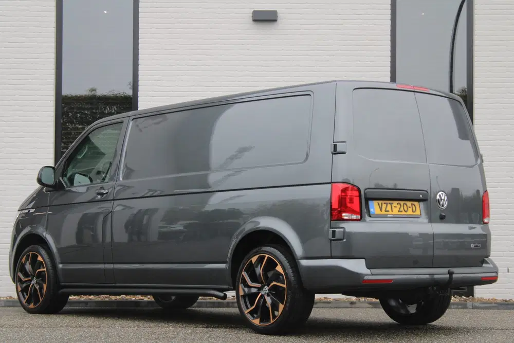 Volkswagen Transporter 2.0 TDI Automaat uit 2024, foto 10