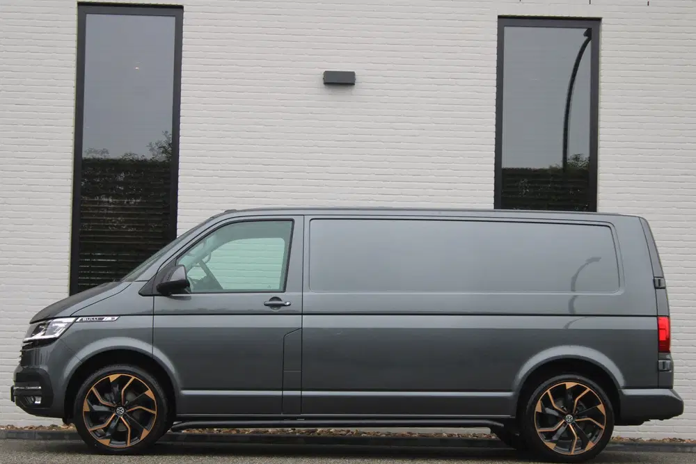 Volkswagen Transporter 2.0 TDI Automaat uit 2024, foto 6