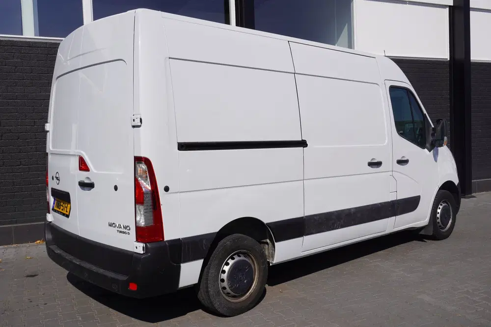 Opel Movano 2.3 Turbo 135PK L2H2 EURO 6 uit 2021, foto 2