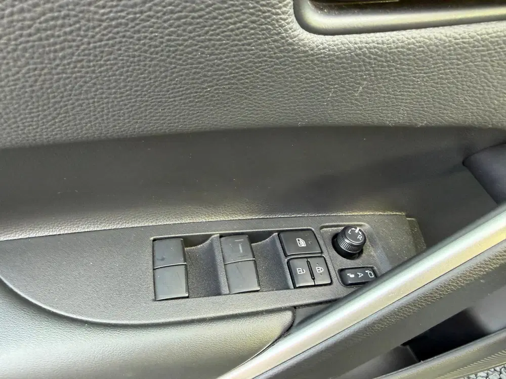 Toyota Corolla Cross 1.8 Hybrid 140 Style uit 2025, foto 11