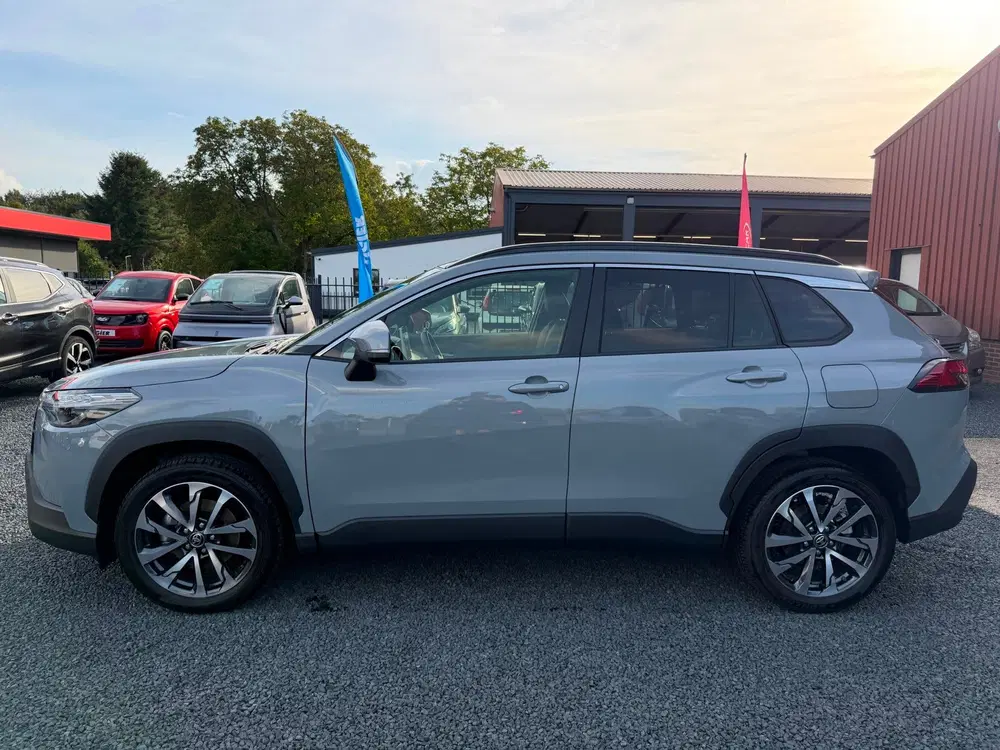 Toyota Corolla Cross 1.8 Hybrid 140 Style uit 2025, foto 2