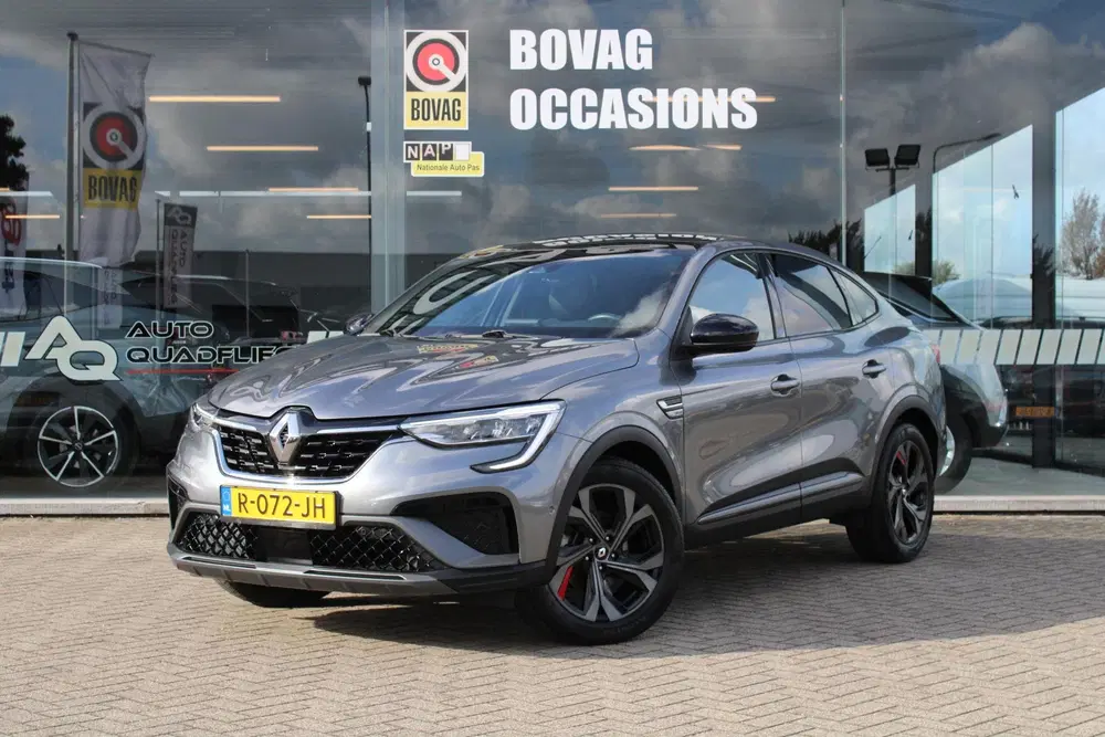 Renault Arkana 1.6 E-Tech Hybrid 145 R.S. Line uit 2022, foto 2
