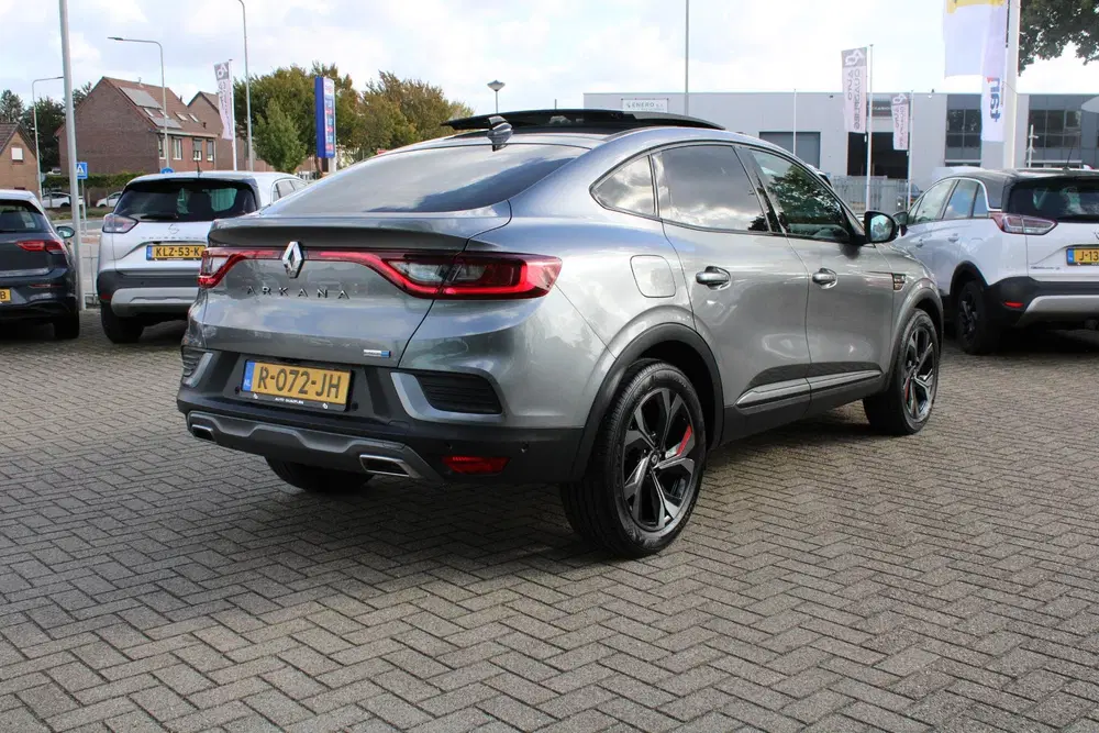Renault Arkana 1.6 E-Tech Hybrid 145 R.S. Line uit 2022, foto 7