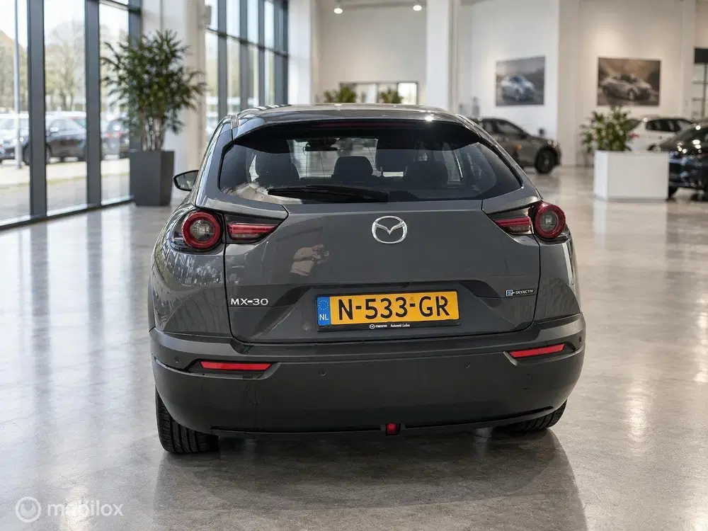 Mazda MX-30 e-SkyActiv 145 36kWh uit 2021, foto 10