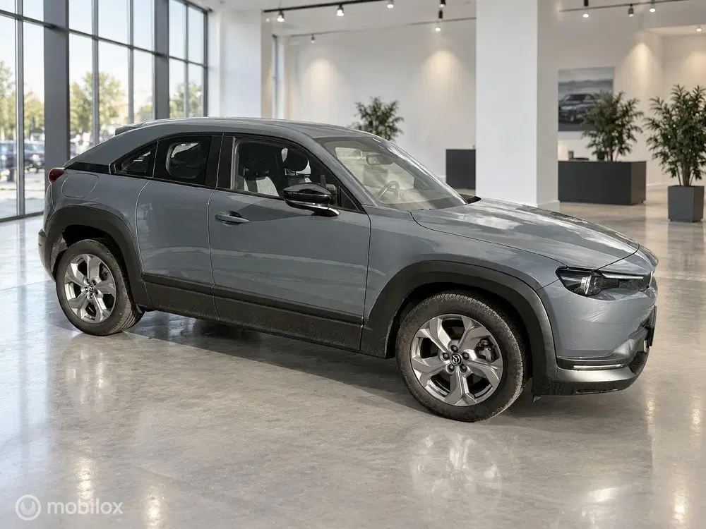Mazda MX-30 e-SkyActiv 145 36kWh uit 2021, foto 15