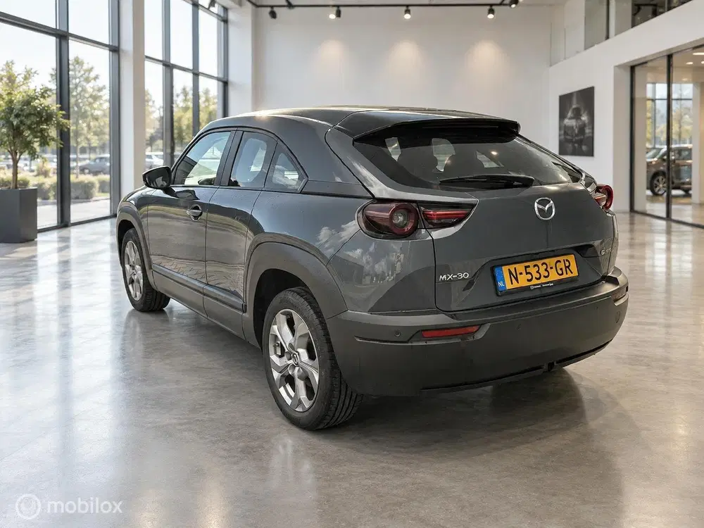 Mazda MX-30 e-SkyActiv 145 36kWh uit 2021, foto 9