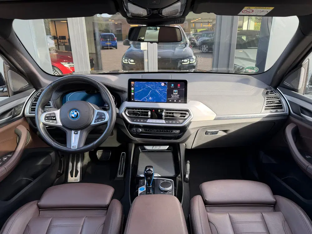 BMW iX3 High Executive M Pakket uit 2022, foto 2