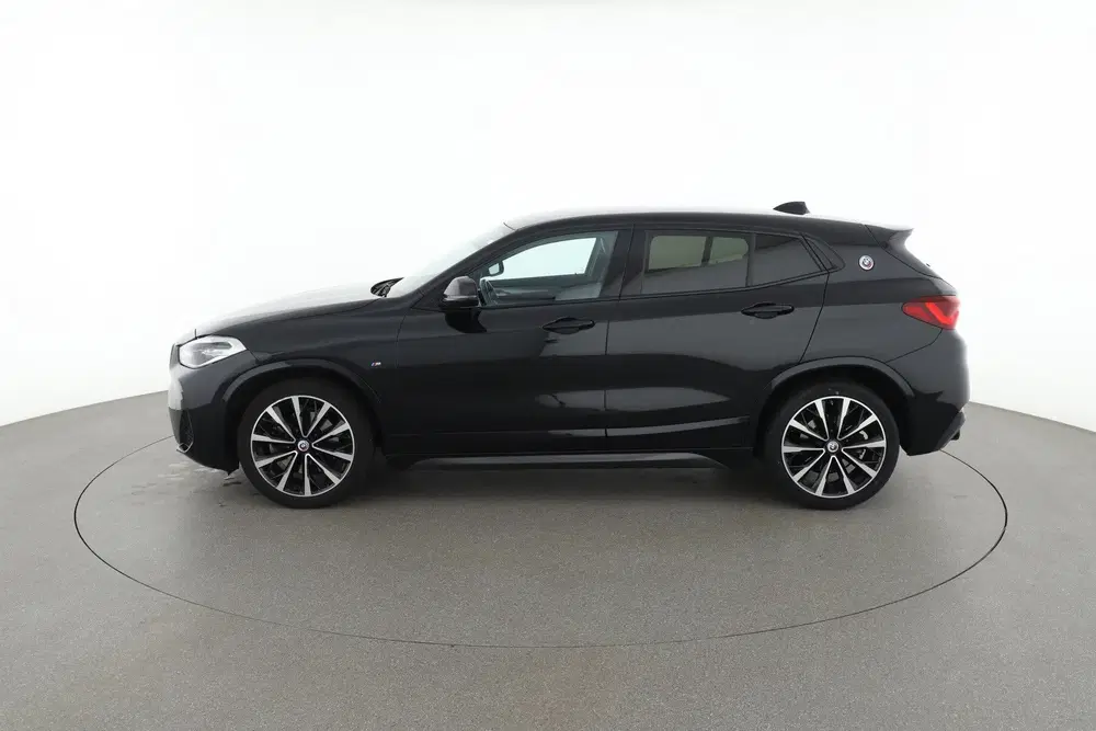 BMW X2 sDrive20i Business Edition Plus uit 2022, foto 3