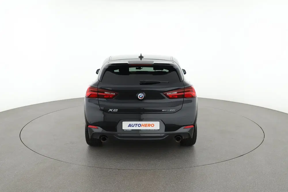 BMW X2 sDrive20i Business Edition Plus uit 2022, foto 5