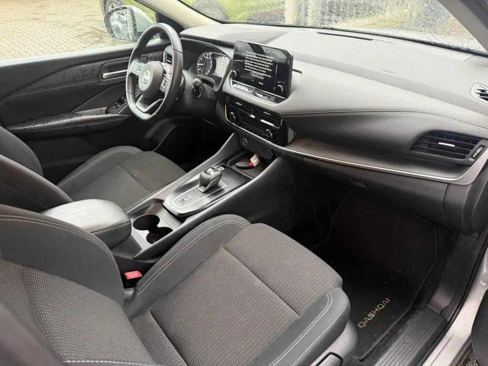 Nissan Qashqai 1.3 MHEV Xtronic Business Acces uit 2022, foto 10