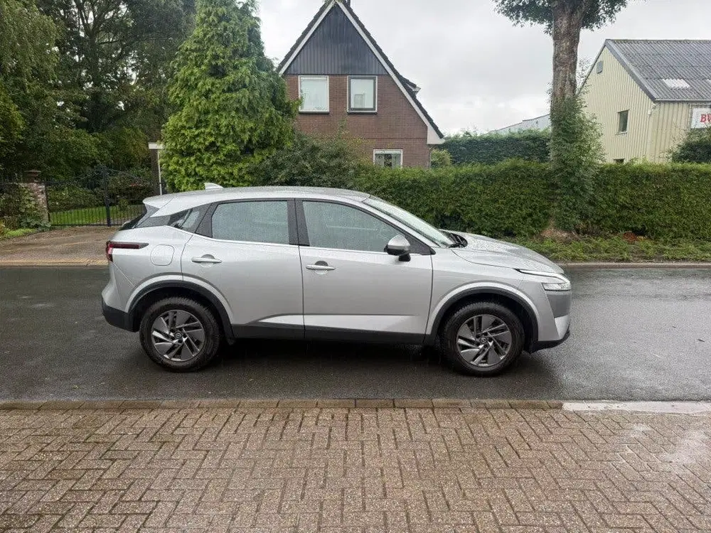 Nissan Qashqai 1.3 MHEV Xtronic Business Acces uit 2022, foto 3
