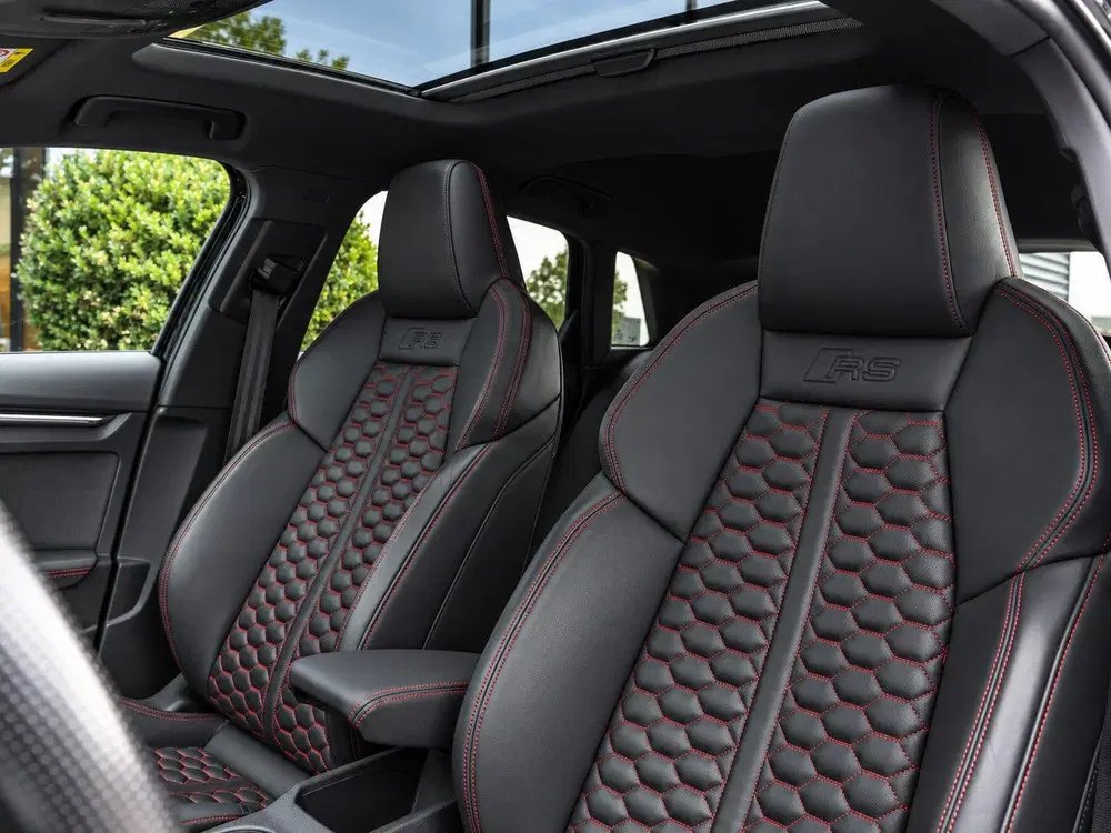 Audi RS3 RS3 2.5 TFSI Quattro uit 2023, foto 14