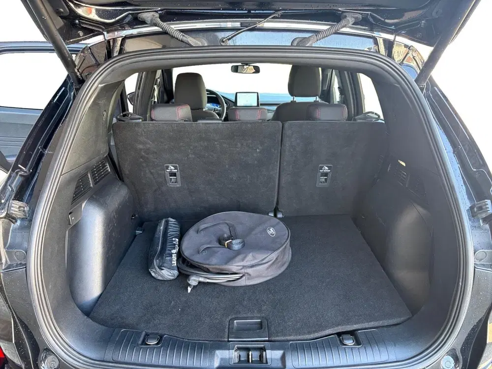 Ford Kuga 2.5 PHEV ST-Line uit 2023, foto 7
