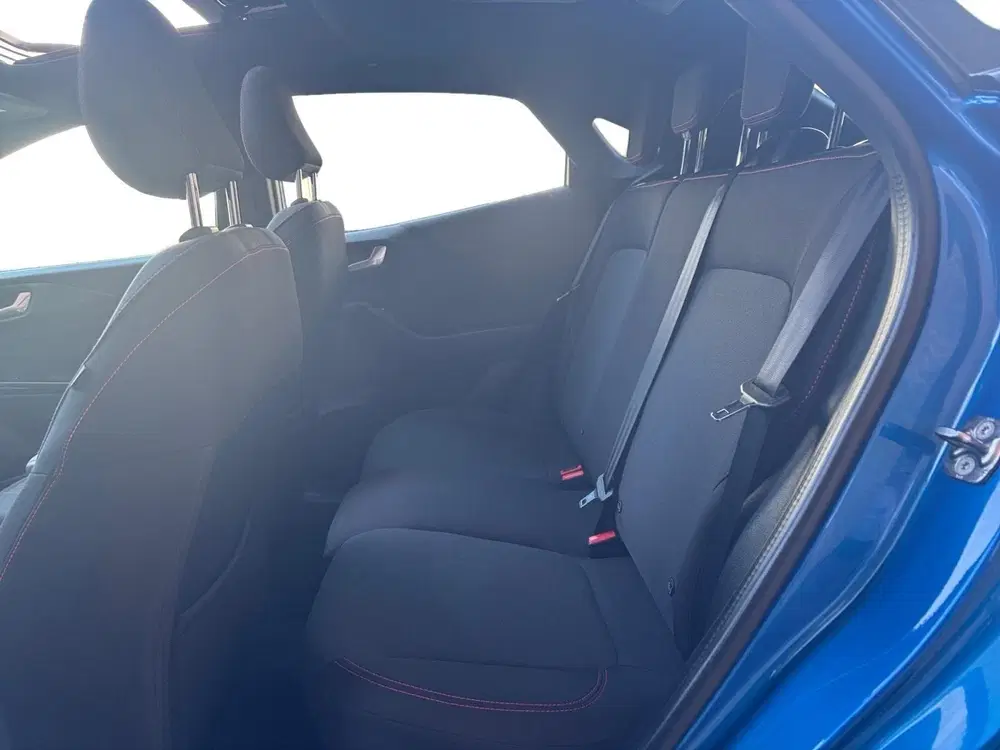 Ford Puma 1.0 EcoBoost Hybrid ST-Line X uit 2025, foto 15