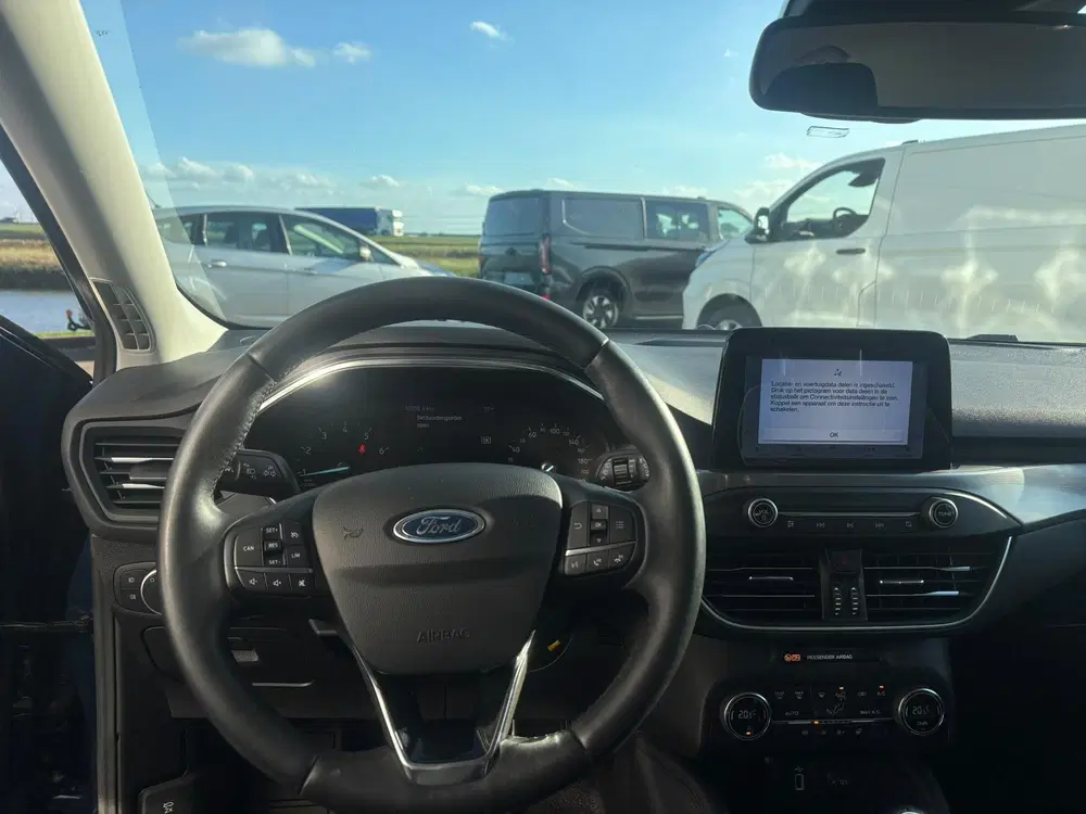 Ford Focus 1.0 EcoBoost Titanium Business uit 2019, foto 10