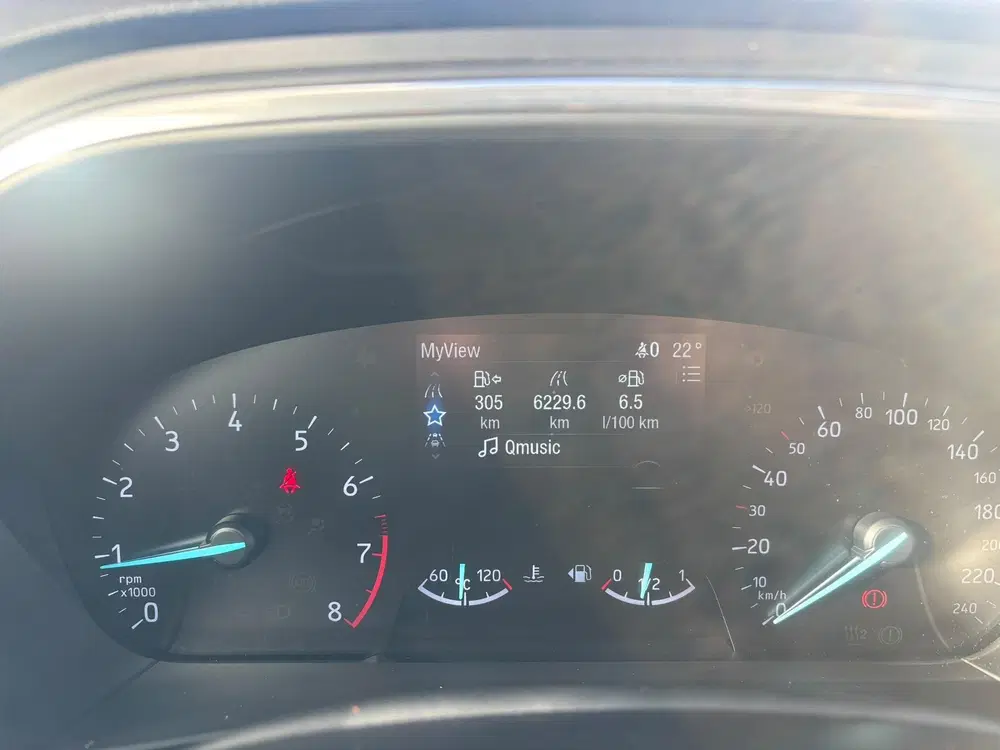Ford Focus 1.0 EcoBoost Titanium Business uit 2019, foto 14