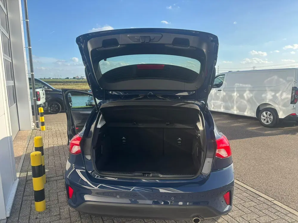Ford Focus 1.0 EcoBoost Titanium Business uit 2019, foto 9