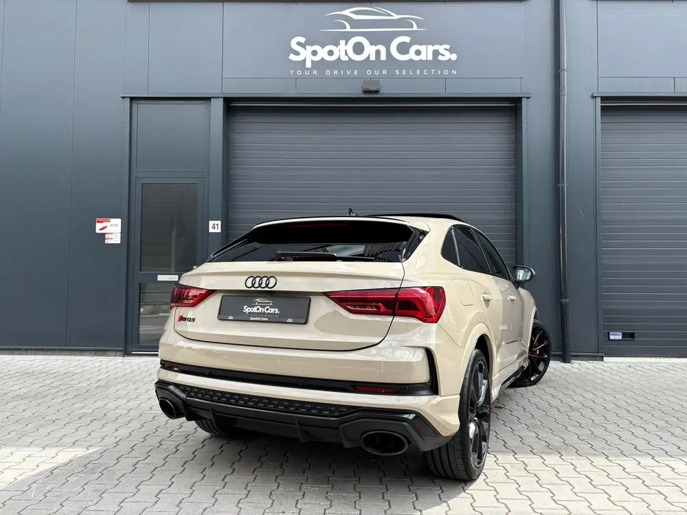 Audi RS Q3 TFSI RS uit 2023, foto 2