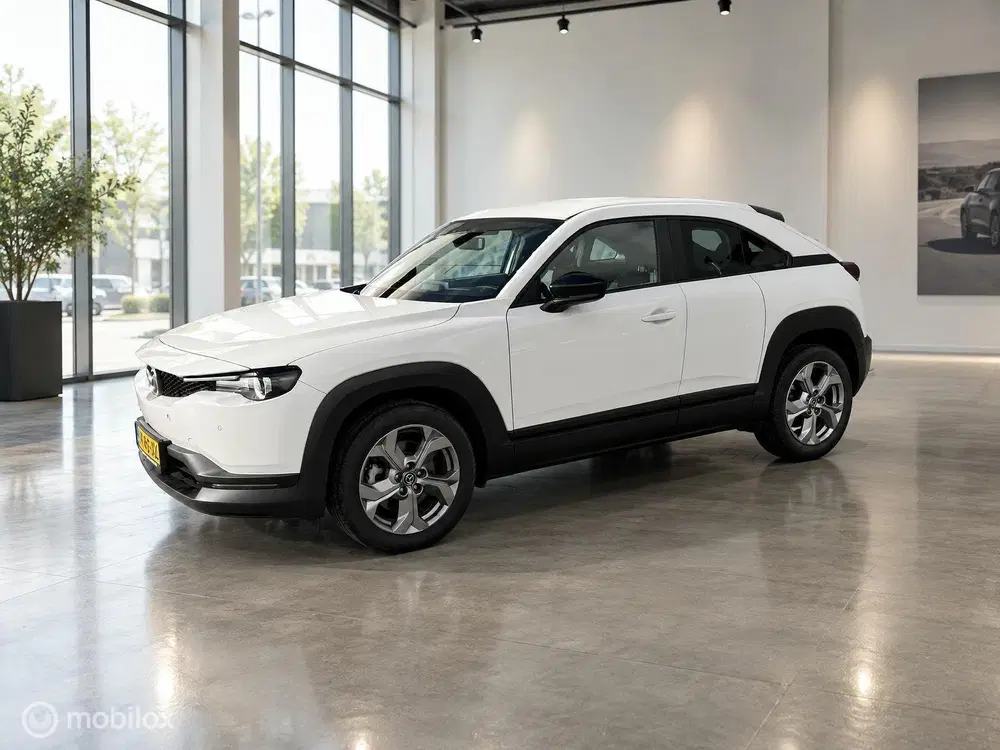 Mazda MX-30 e-SkyActiv 145 36kWh uit 2021, foto 4