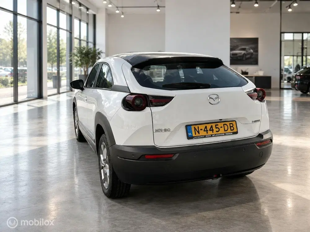Mazda MX-30 e-SkyActiv 145 36kWh uit 2021, foto 8