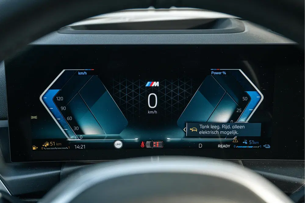 BMW 3-serie 330e M Sport Automaat uit 2026, foto 14