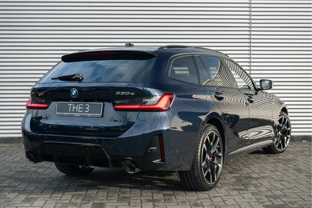 BMW 3-serie 330e M Sport Automaat uit 2026, foto 2
