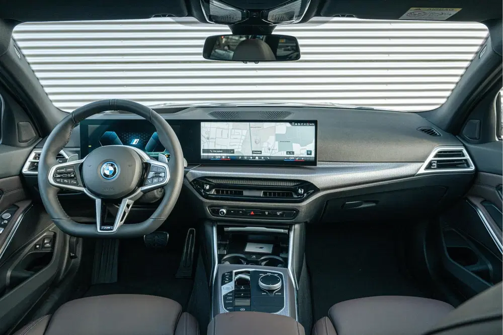 BMW 3-serie 330e M Sport Automaat uit 2026, foto 5