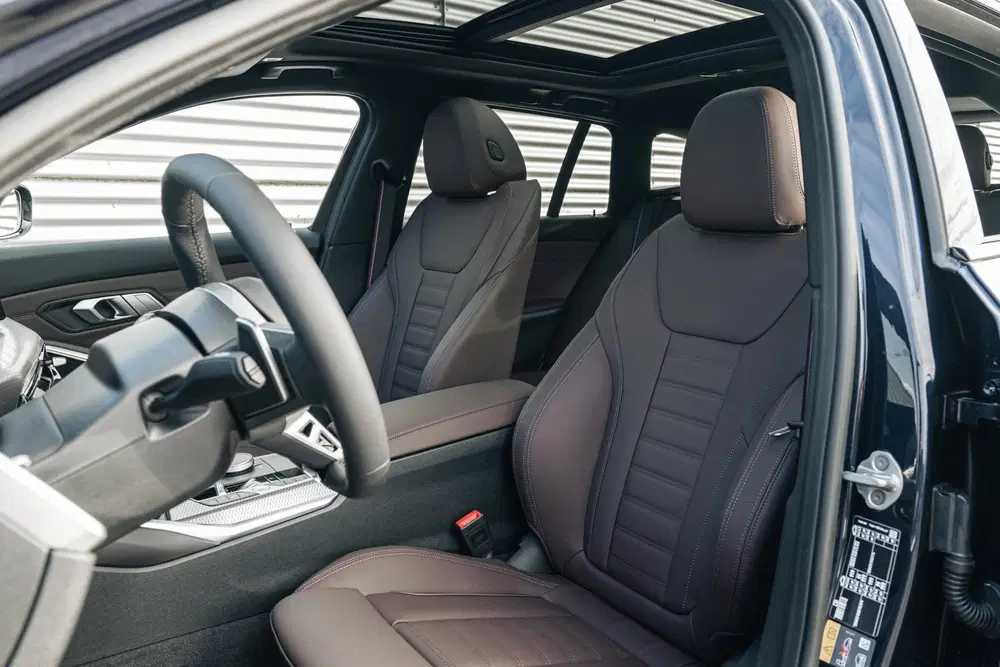 BMW 3-serie 330e M Sport Automaat uit 2026, foto 8
