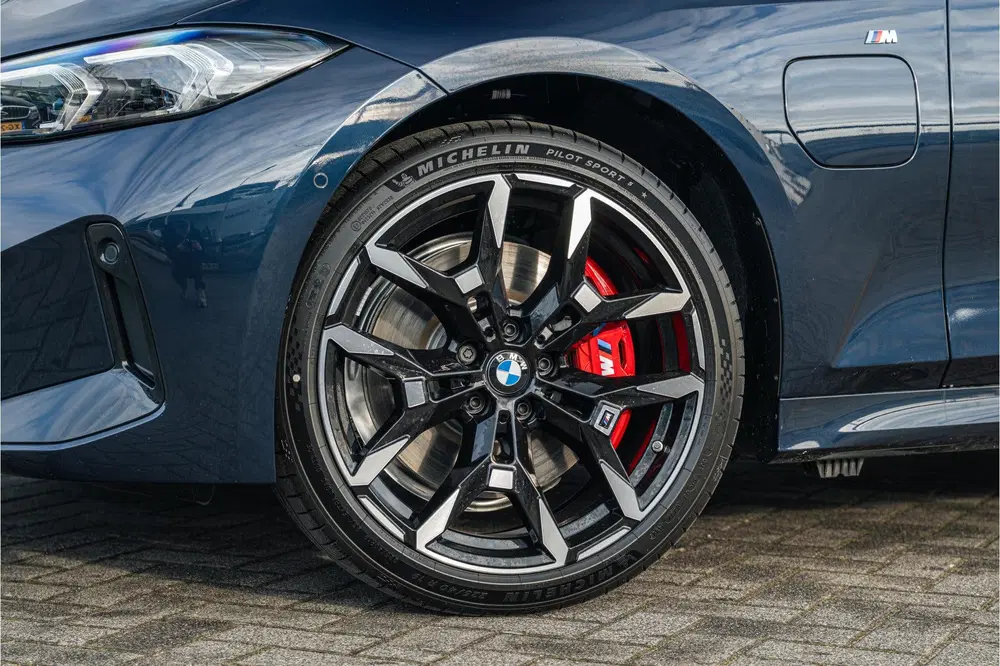 BMW 3-serie 330e M Sport Automaat uit 2026, foto 9