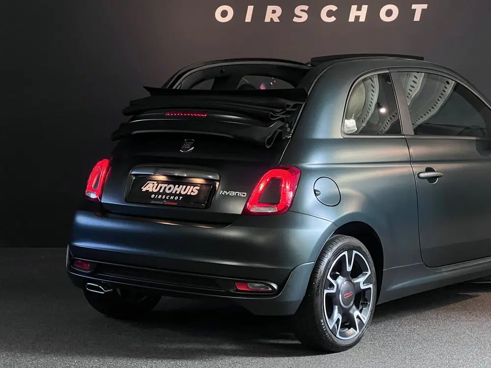 Fiat 500C 1.0 Hybrid Sport Matt groen uit 2021, foto 4