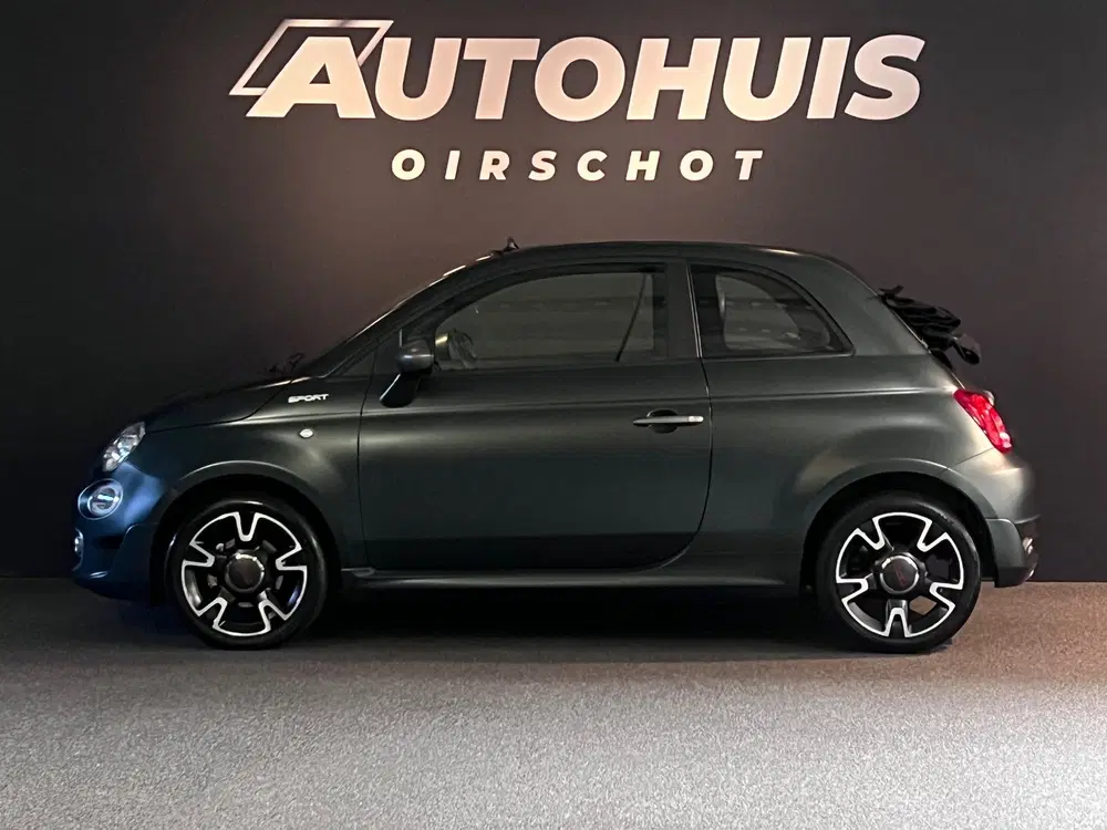 Fiat 500C 1.0 Hybrid Sport Matt groen uit 2021, foto 6