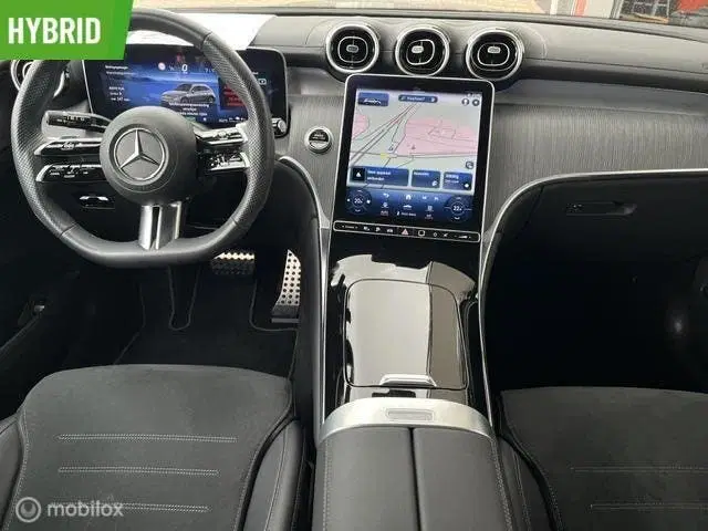 Mercedes-Benz GLC Mercedes GLC-klasse 300e 4MATIC AMG Line A uit 2023, foto 13
