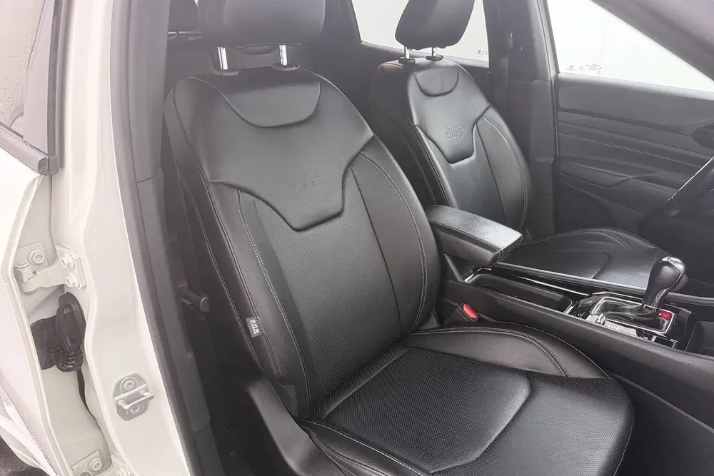 Jeep Compass 4xe 240 PK PHEV Sport Trekhaak Adapt. Crui uit 2021, foto 15