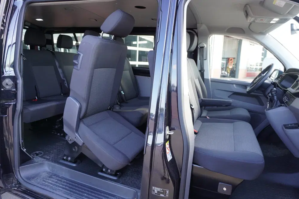 Volkswagen Transporter 2.0 TDI 150PK L2H1 9 Persoons n uit 2022, foto 14