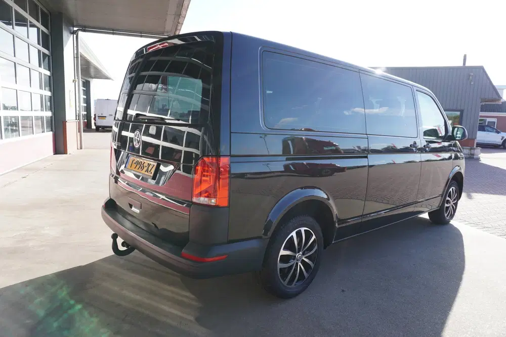 Volkswagen Transporter 2.0 TDI 150PK L2H1 9 Persoons n uit 2022, foto 4