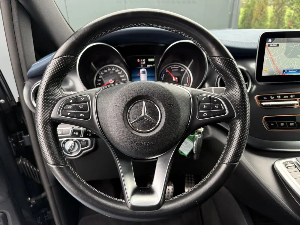 Mercedes-Benz EQV 300 90kWh AVANTGARDE uit 2021, foto 14