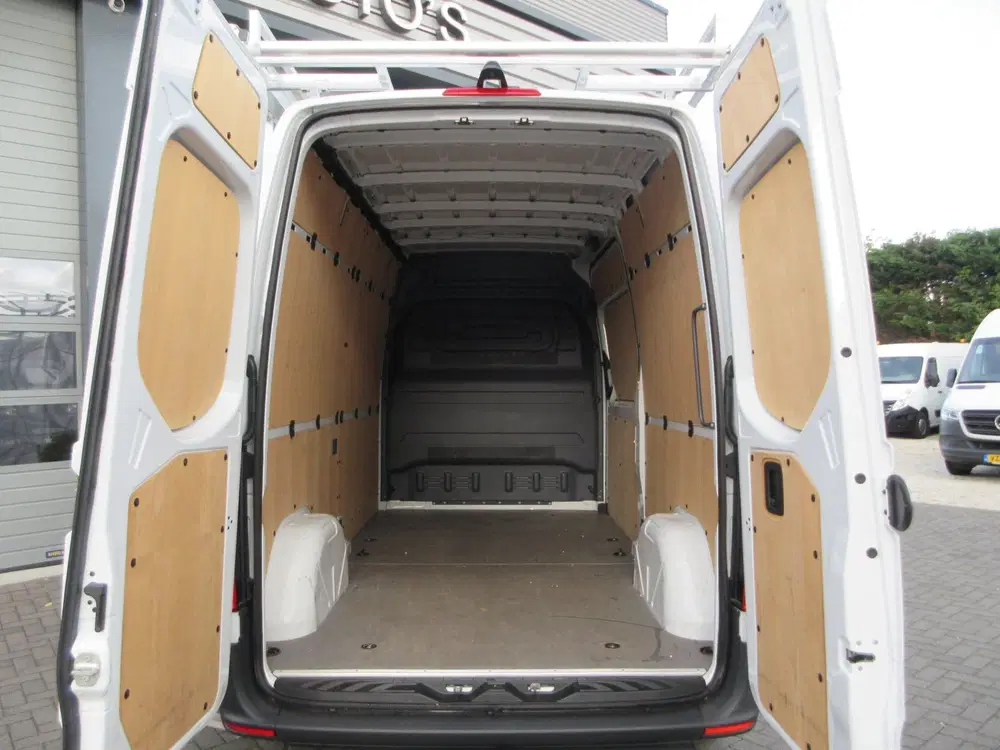Mercedes-Benz Sprinter L2H2 Euro 6 Automaat uit 2023, foto 10