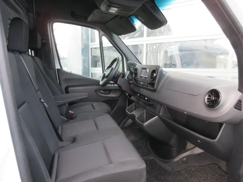 Mercedes-Benz Sprinter L2H2 Euro 6 Automaat uit 2023, foto 11